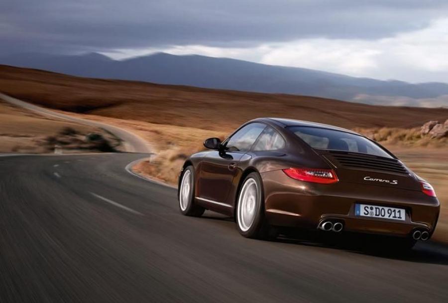  Porsche 911 2008 года  (фото 23 из 40)